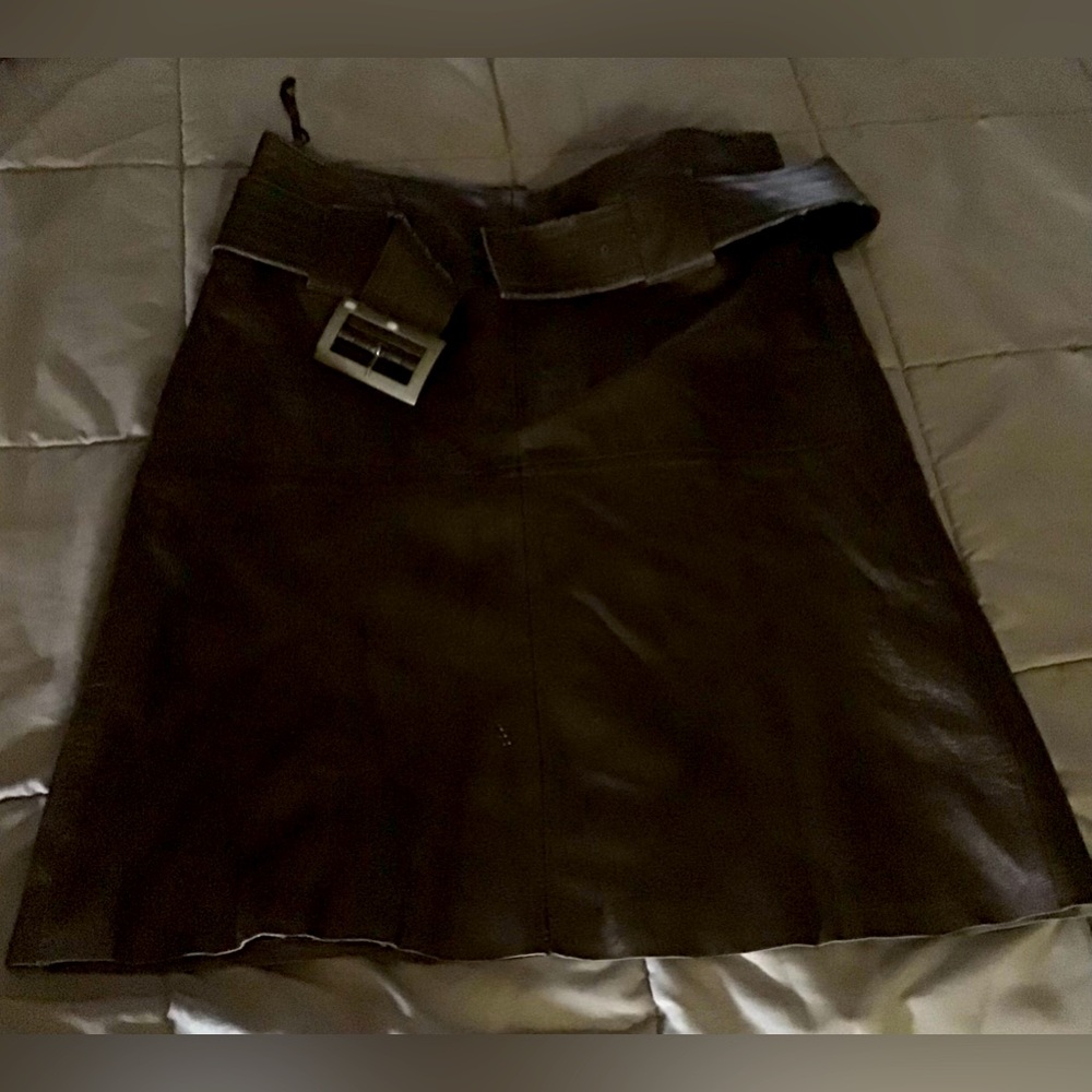 Vintage Brown leather skirt with thick belt, Size 10